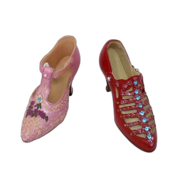 Direct Connection Collectible Mini Shoes - Picture 1 of 7